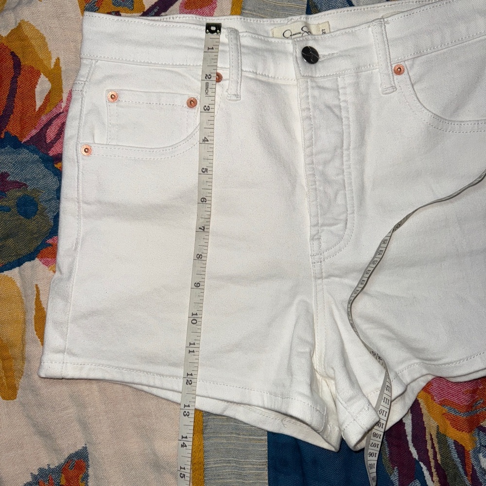 Jessica Simpson High Rise White Denim Mini Shorts with Button Fly, size 4 - Picture 6 of 9